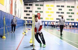 540 öğrencinin branş belirleme testi çalışmaları...