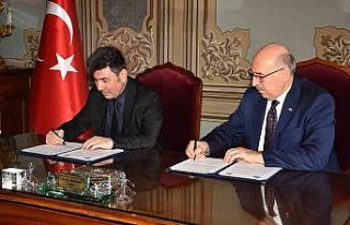 7 Aralık Üniversitesi ile İstanbul Üniversitesi...