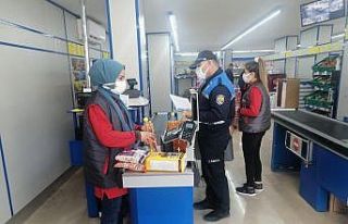 Adana’da zabıtadan KDV indirimi denetimi