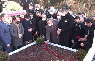 Adnan Kahveci ölümünün 29. yılında kabri başında...