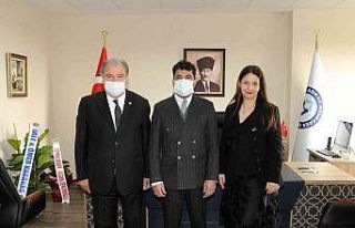 ADÜ İletişim Fakültesi’nde devir teslim töreni...