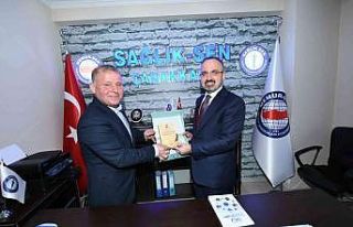 AK Parti’li Turan’dan eski milli sporcu Büyükuncu...