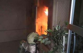 Aksaray’da elektrik panosunda çıkan yangında...