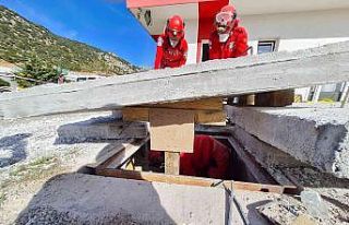 AKUT deprem tatbikatı yaptı
