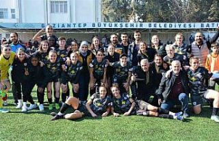 ALG Spor, Adana’yı farklı mağlup etti