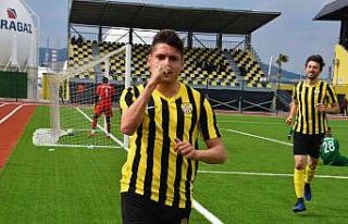 Aliağaspor FK, 3 puanı tek golle aldı