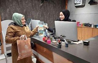 Alışveriş yapana kitap hediye