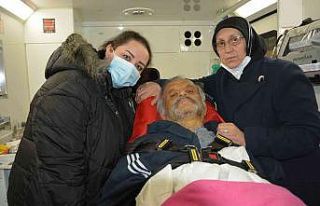 Almanya’da tedavi alamayan Demiray, ambulans uçakla...