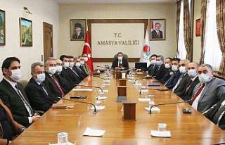 Amasya Valisi Masatlı: “Aşısız gençlerimizin...