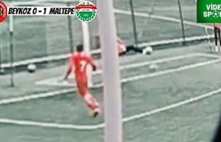 Amatör maçta ilginç olay: Top toplayıcı çocuk...