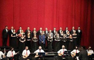 Atakum Belediyesi THM Korosu’ndan unutulmaz konser