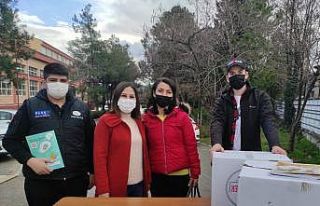 Atatürk MTAL öğrencilerinden atık kağıt toplama...