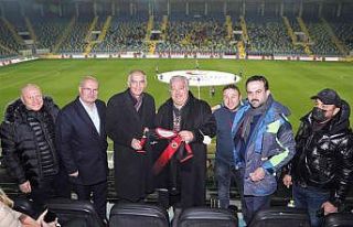 ATO Başkanı Baran ile Fransız Büyükelçi Magro,...