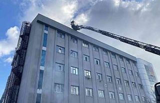 Avcılar’da iş yerinde korkutan yangın