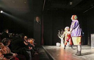 Aydın Büyükşehir Belediyesi Şehir Tiyatrosu çocuk...