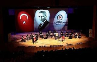 Bağlama atölyesinden türkü ziyafeti