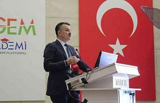 Bakan Pakdemirli: "Üreten kesimin moralini bozmaya...