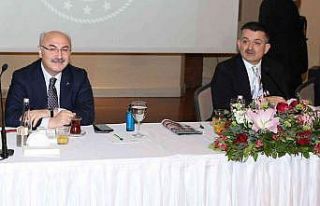 Bakan Pakdemirli: "Vatandaş, zor koşullarda...