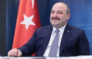 Bakan Varank’dan Erzurum’a ‘Gökyüzü Şenliği’...