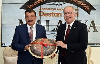 Bakan Yardımcısı Ergüneş’ten Başkan Gürkan’a...
