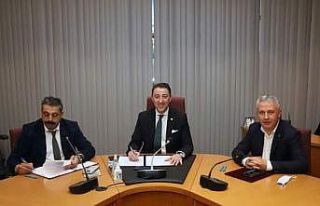 Bandırma Belediyesinde KHK’lı işçinin maaşı...