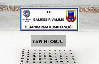 Bandırma’da yüz adet tarihi sikke ele geçirildi