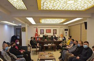 Başkan Çelik teşkilat mensuplarıyla buluştu