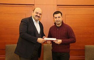 Başkan Ömer Günel enerji kentleri birliği toplantısına...