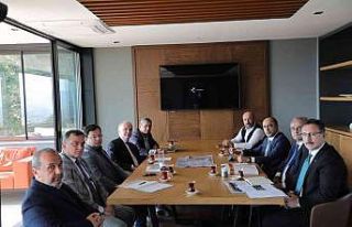 Başkan Özlü, karayolları yetkilileri ile buluştu
