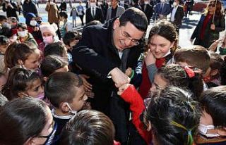 Başkan Tütüncü: “Bir kütüphane onlarca hayat...