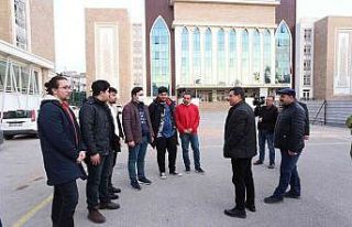 Başkan Tütüncü, İmam Hatip Lisesi mezunlarıyla...