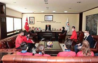 Başkan Zolan’dan gençlere altın değerinde tavsiyeler