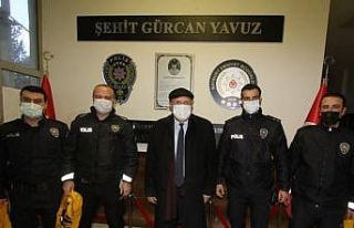 Bayburt Belediyesi’nden kandil simidi ikramı