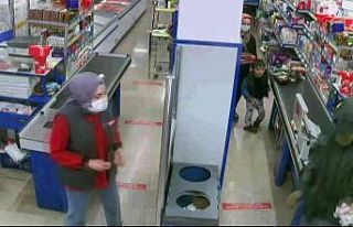 Bıçakla kasiyeri tehdit edip kasadaki 525 lirayı...