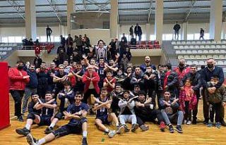 Bigadiç Belediyespor adım adım play-off’lara