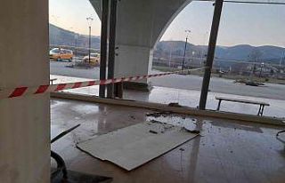 Bilecik Şehirlerarası Otobüs Terminalinin alçı...