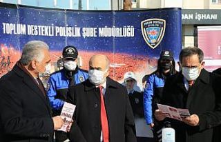 Binlerce anneye “En İyi Narkotik Polisi Anne”...