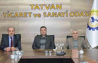 Bitlis Defterdarı Özçelik’ten “Vergi Haftası”...