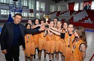 Bozüyük Belediyesi Eğitim ve Spor Kulübü il şampiyonu...