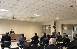 Burhaniye’de Kaymakam Memiş, muhtarlarla bir araya...