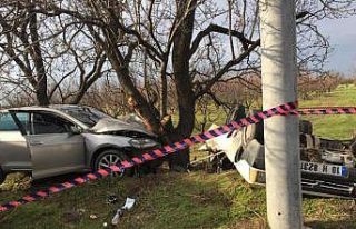 Burhaniye’de yağmurla gelen kaza: 1 ölü, 4 yaralı