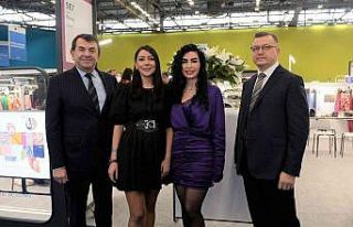 Bursa Tekstili Paris’te