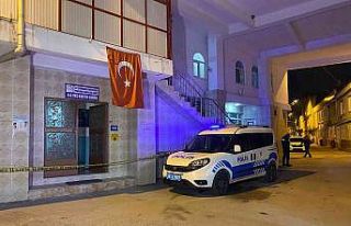 Bursa’da hırsızlık için camiye giren şüpheli...