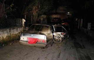 Çaldıkları otomobilin plakalarını bezle kapattılar...