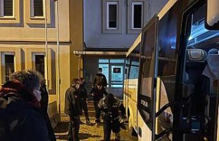 Çanakkale’de 33 düzensiz göçmen yakalandı