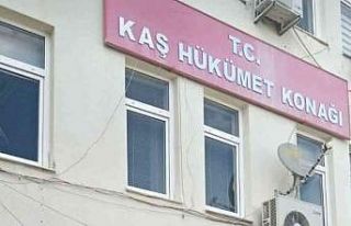 Çeşitli suç kaydı bulunan 2 kişi yakalandı