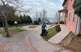 Çocuk parklarında yaz hazırlığı yapılıyor