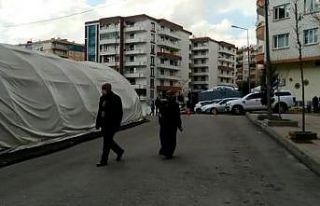 Çocuklarına kavuşan Doğan çifti, sevinçlerini...