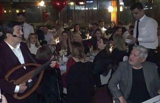 Coşkun Sabah Sevgililer Günü’nde Bursa’da sahne...