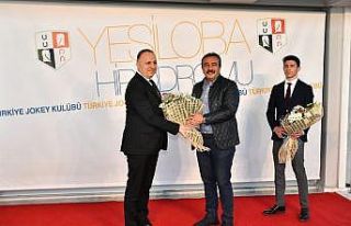 Çukurova Başkanlık Kupası "Hamaset"in